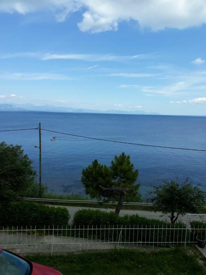 Sol E Mar Sea Side View Guesthouse Perama  Buitenkant foto