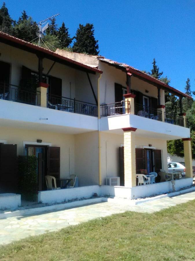 Sol E Mar Sea Side View Guesthouse Perama  Buitenkant foto